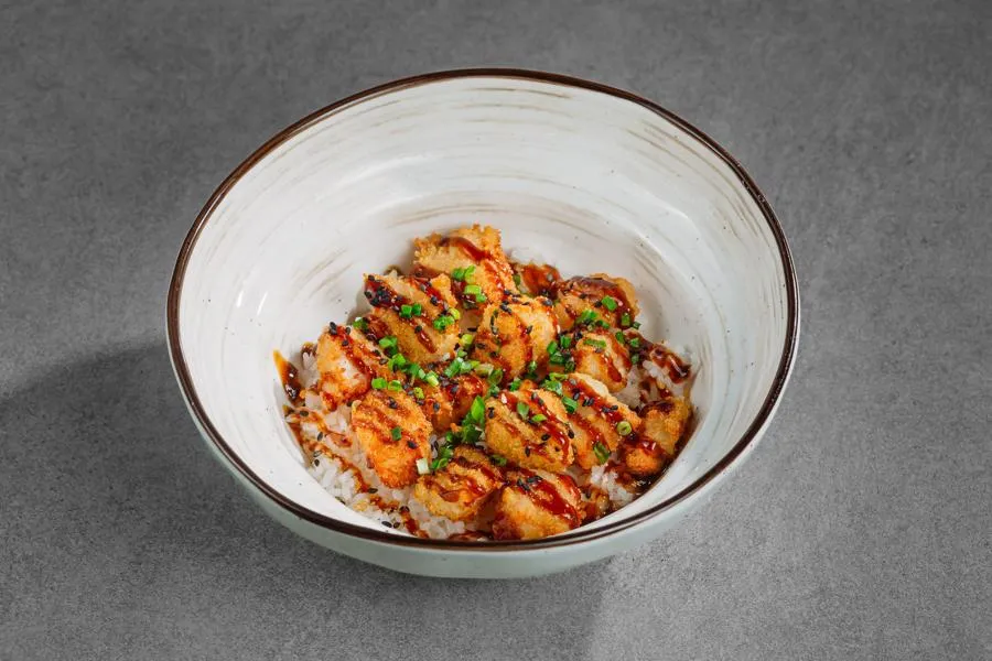 Рис с курицей в соусе терияки